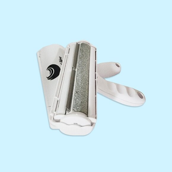 Reusable Pet Hair Remover - Picture 3 of 7